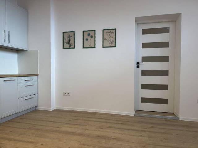 Mieszkanie 2-pokojowe Jelenia Góra, ul. Sudecka. Zdjęcie 15