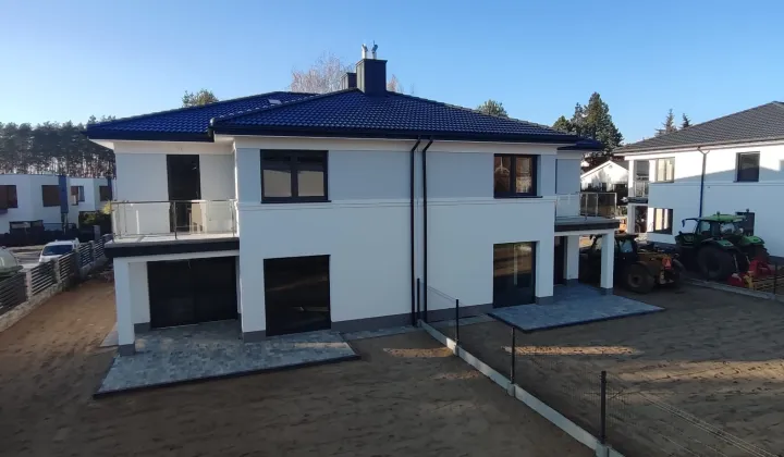 bliźniak, 5 pokoi Łazy, ul. Polna