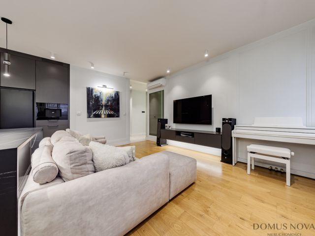 Mieszkanie 4-pokojowe Warszawa, ul. Kolejowa. Zdjęcie 3