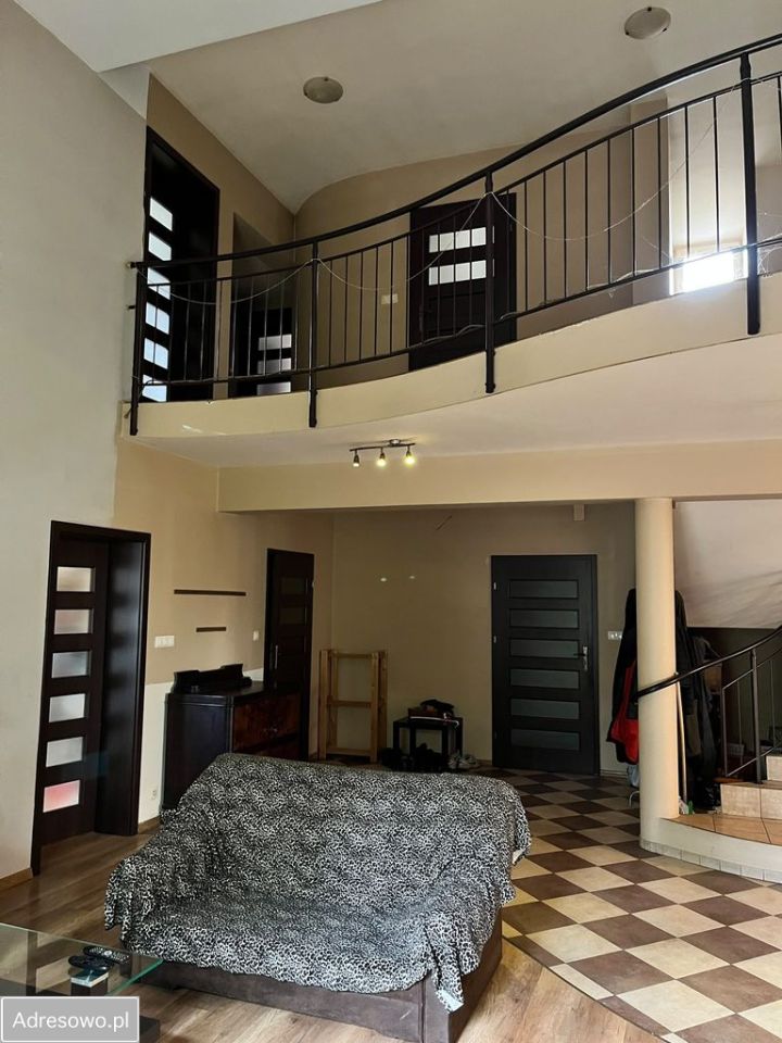dom wolnostojący, 5 pokoi Chomęcice, ul. Jesionowa. Zdjęcie 6