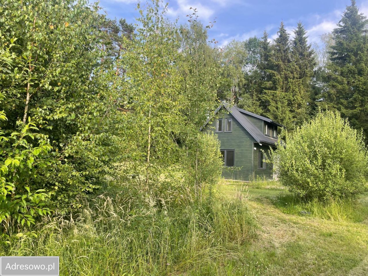 dom wolnostojący, 1 pokój Karwica. Zdjęcie 2