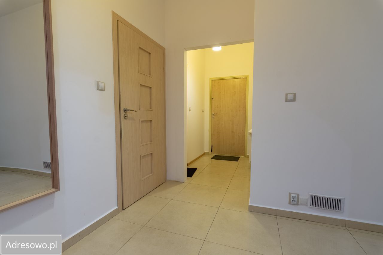 dom szeregowy Warszawa Bielany, ul. Władysława Smoleńskiego. Zdjęcie 14