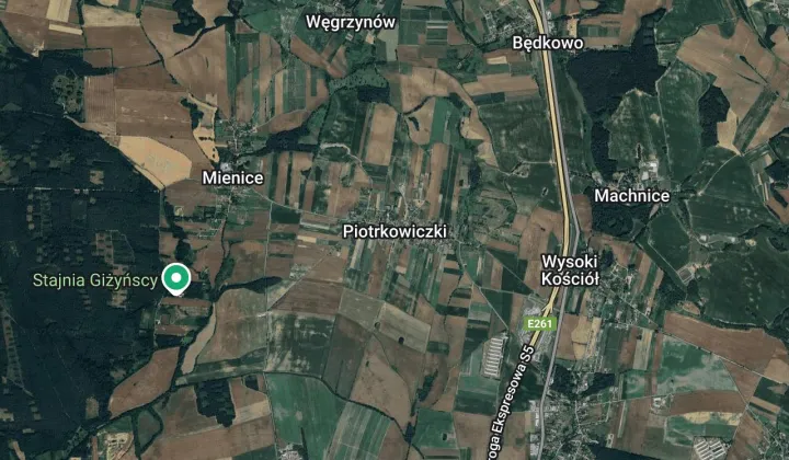 Działka budowlana Piotrkowiczki