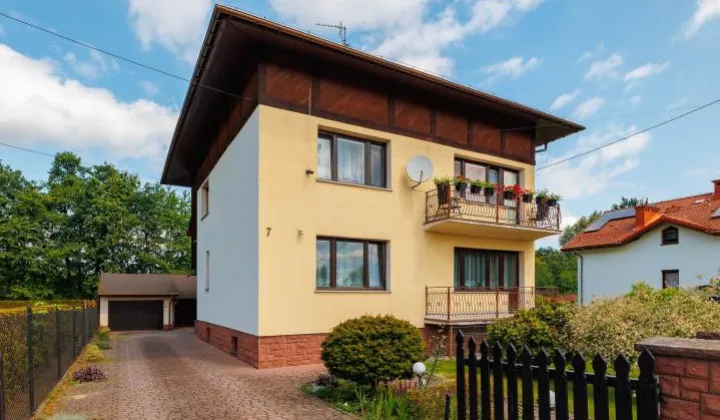dom wolnostojący, 6 pokoi Czechowice-Dziedzice, ul. Brzozowa