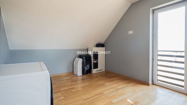 dom wolnostojący, 5 pokoi Michałowice, ul. Krakowska. Zdjęcie 22