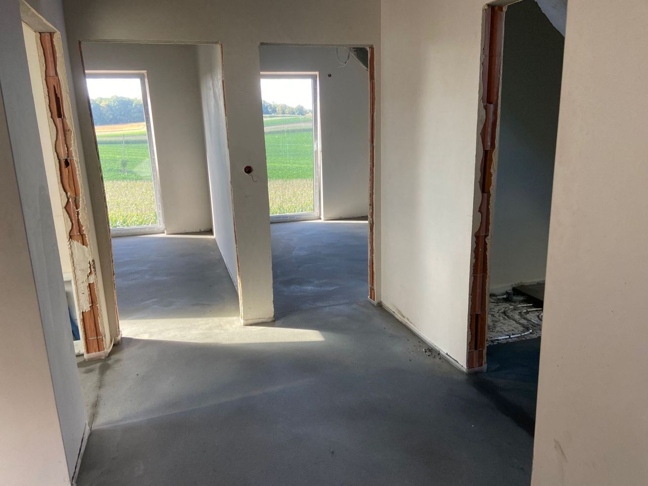 dom wolnostojący, 5 pokoi Mokra. Zdjęcie 7