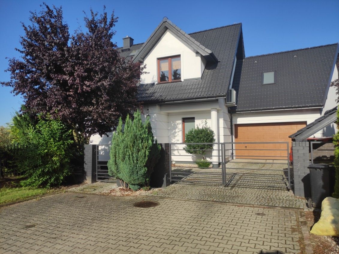 dom wolnostojący, 6 pokoi Mierzyn, ul. Wiedeńska