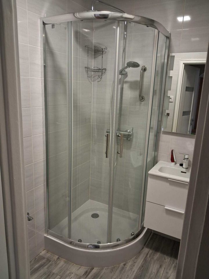 Mieszkanie 3-pokojowe Kutno. Zdjęcie 7