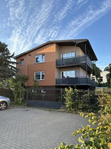 dom wolnostojący, 6 pokoi Płock, ul. Kalinowa. Zdjęcie 1