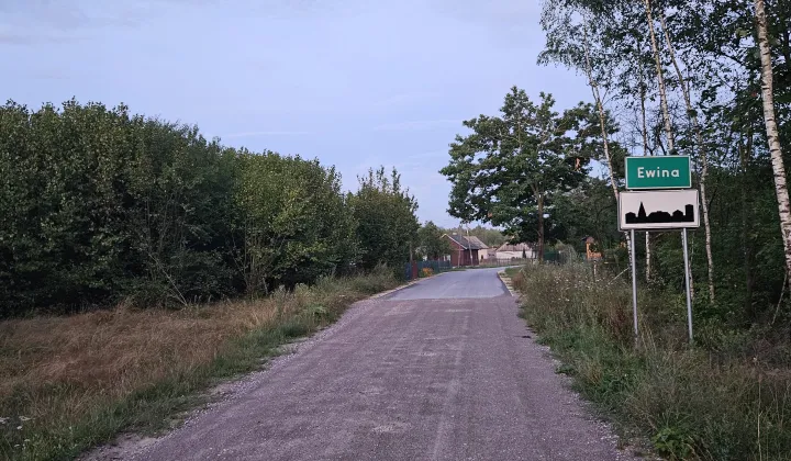 Działka rolna Ewina, Ewina