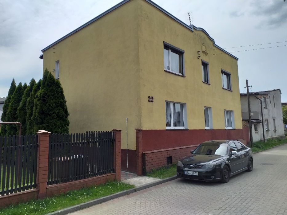 dom wolnostojący, 7 pokoi Miasteczko Śląskie