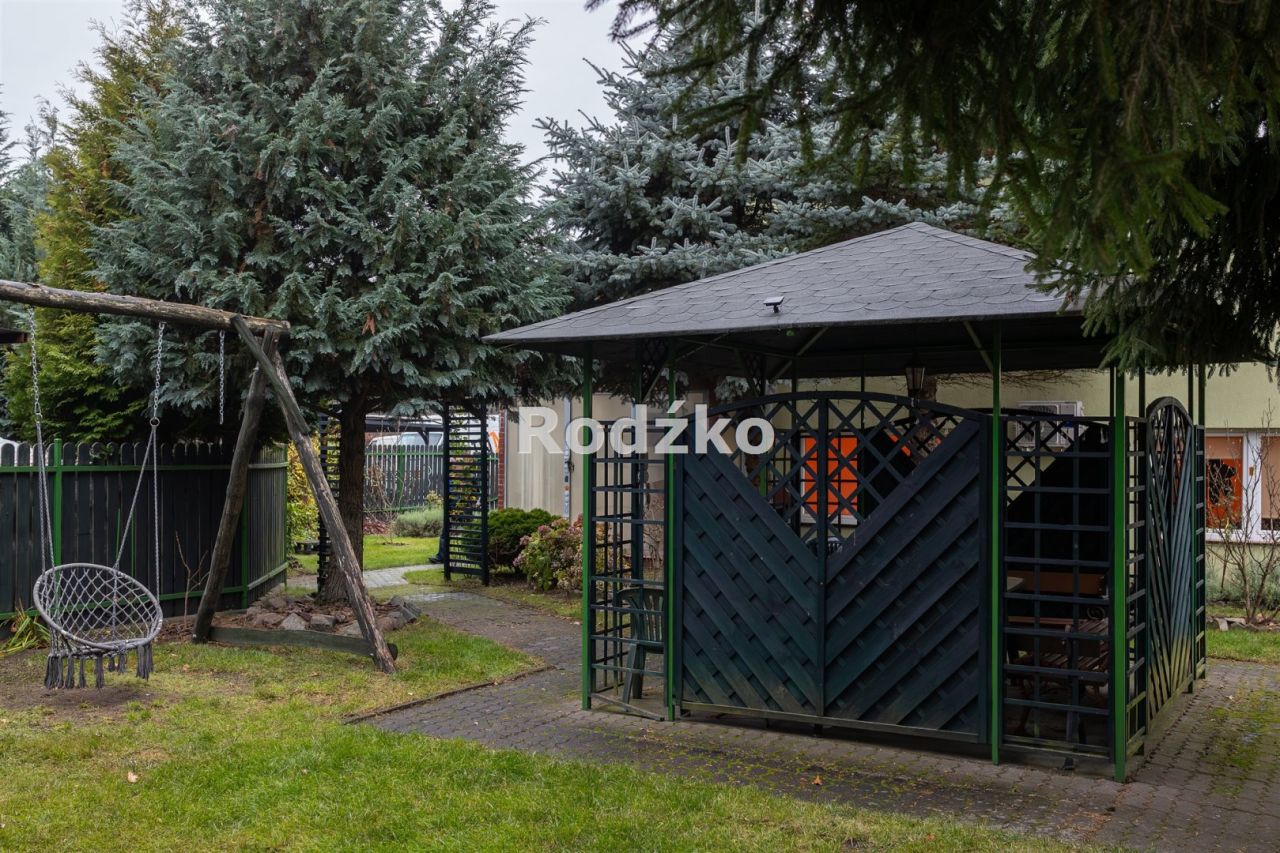 dom wolnostojący, 9 pokoi Bydgoszcz Czyżkówko, ul. Wiejska. Zdjęcie 20