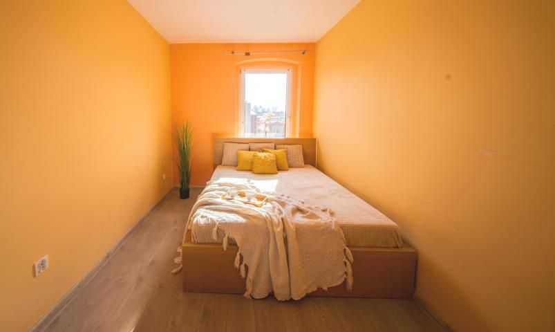 Mieszkanie 3-pokojowe Piekary Śląskie Szarlej, ul. Karola Miarki. Zdjęcie 8