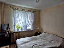 Mieszkanie 3-pokojowe Góra, os. Kazimierza Wielkiego. Zdjęcie 2