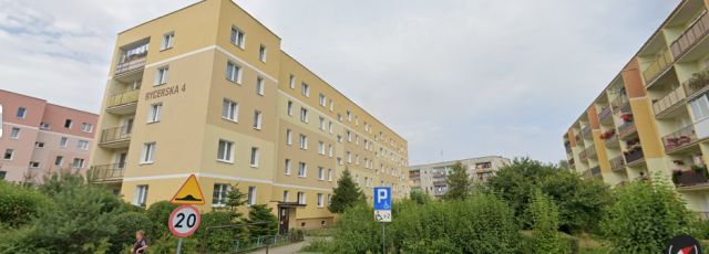 Mieszkanie 4-pokojowe Ostróda, ul. Rycerska. Zdjęcie 1