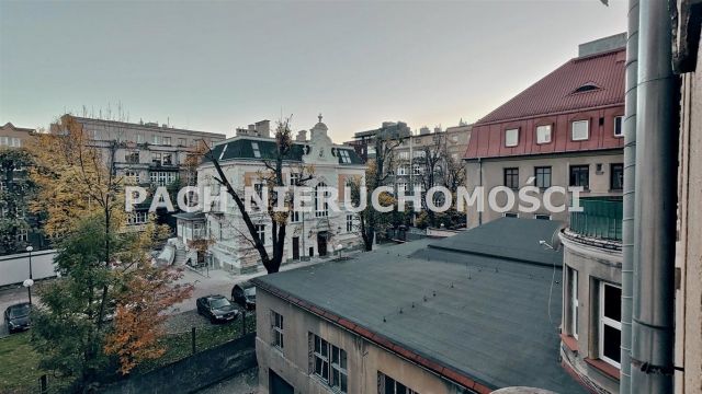 Mieszkanie 2-pokojowe Bielsko-Biała Śródmieście. Zdjęcie 1