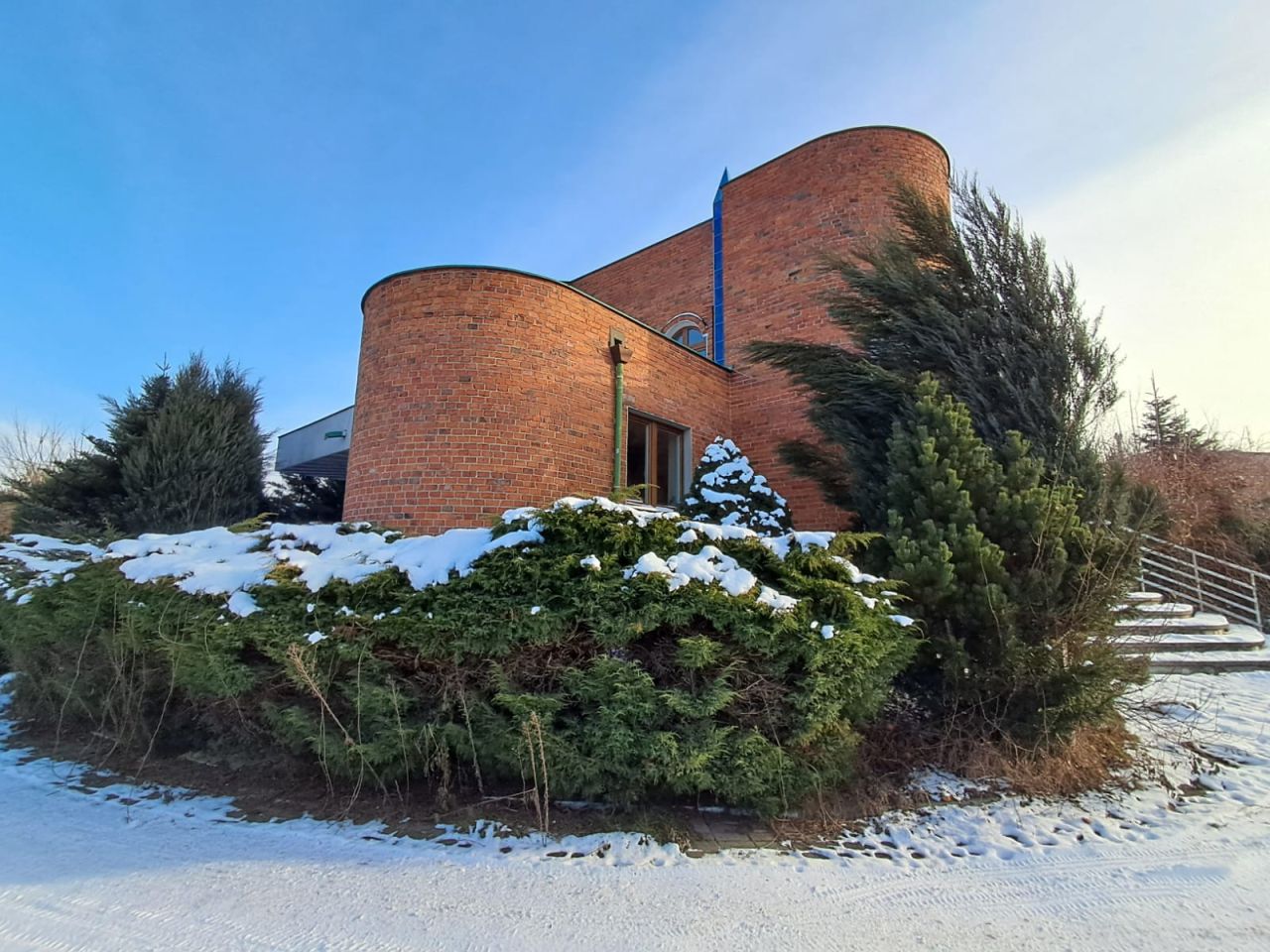 dom wolnostojący, 5 pokoi Kalisz Winiary. Zdjęcie 3