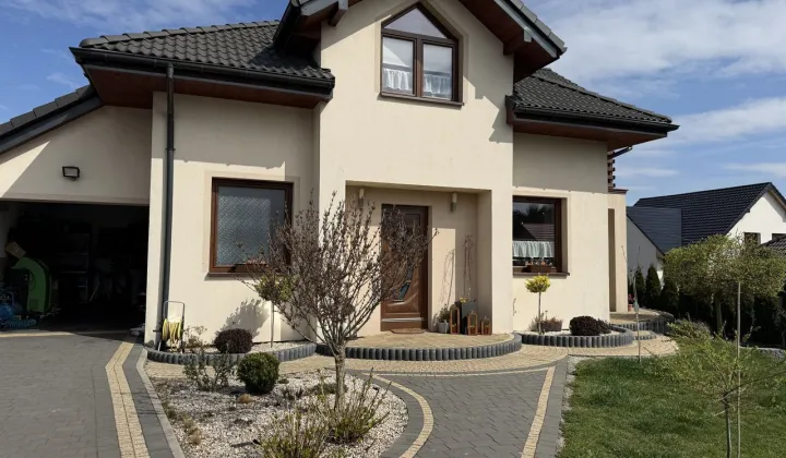 dom wolnostojący, 4 pokoje Rogów, ul. Wyzwolenia