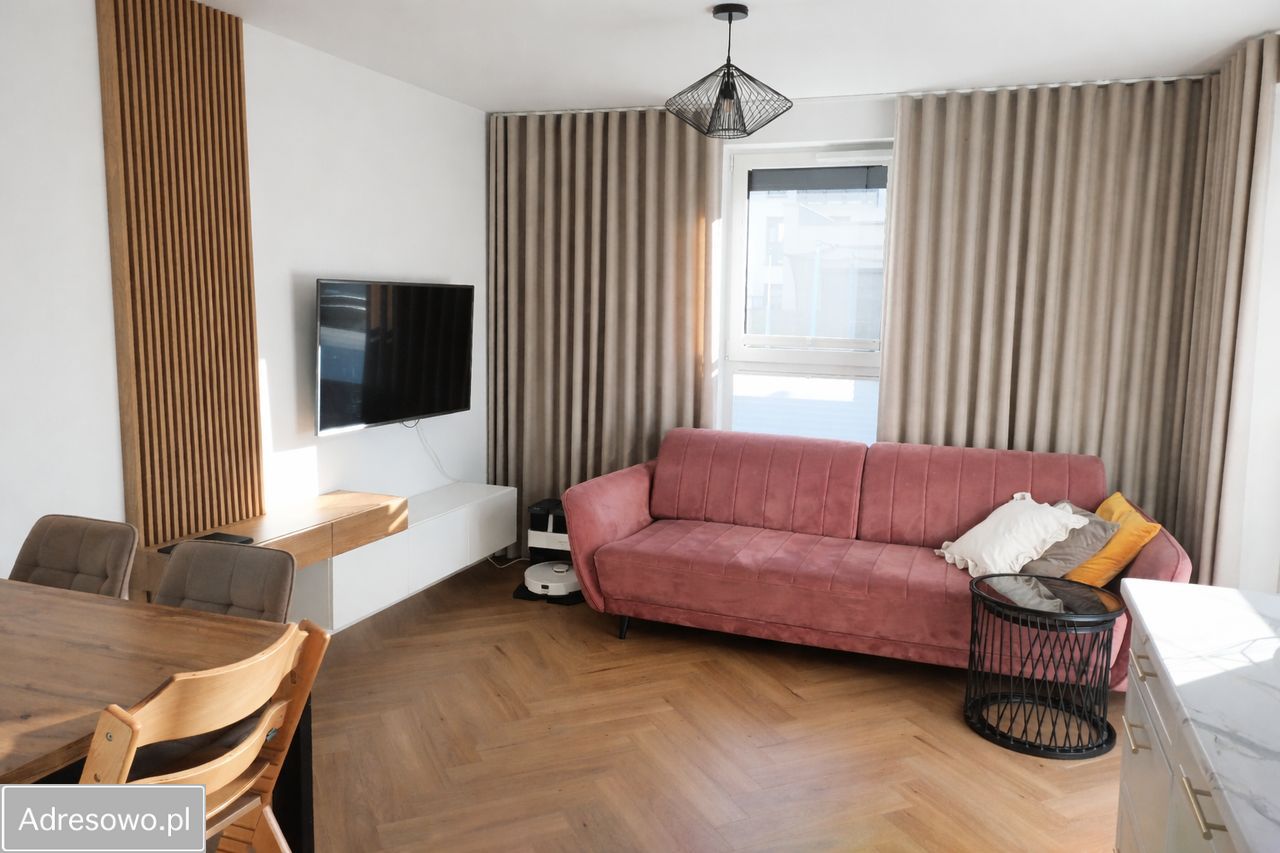 Mieszkanie 4-pokojowe Kraków Bieżanów, ul. Mariana Domagały. Zdjęcie 1