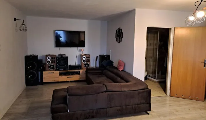 Mieszkanie 3-pokojowe Iskra