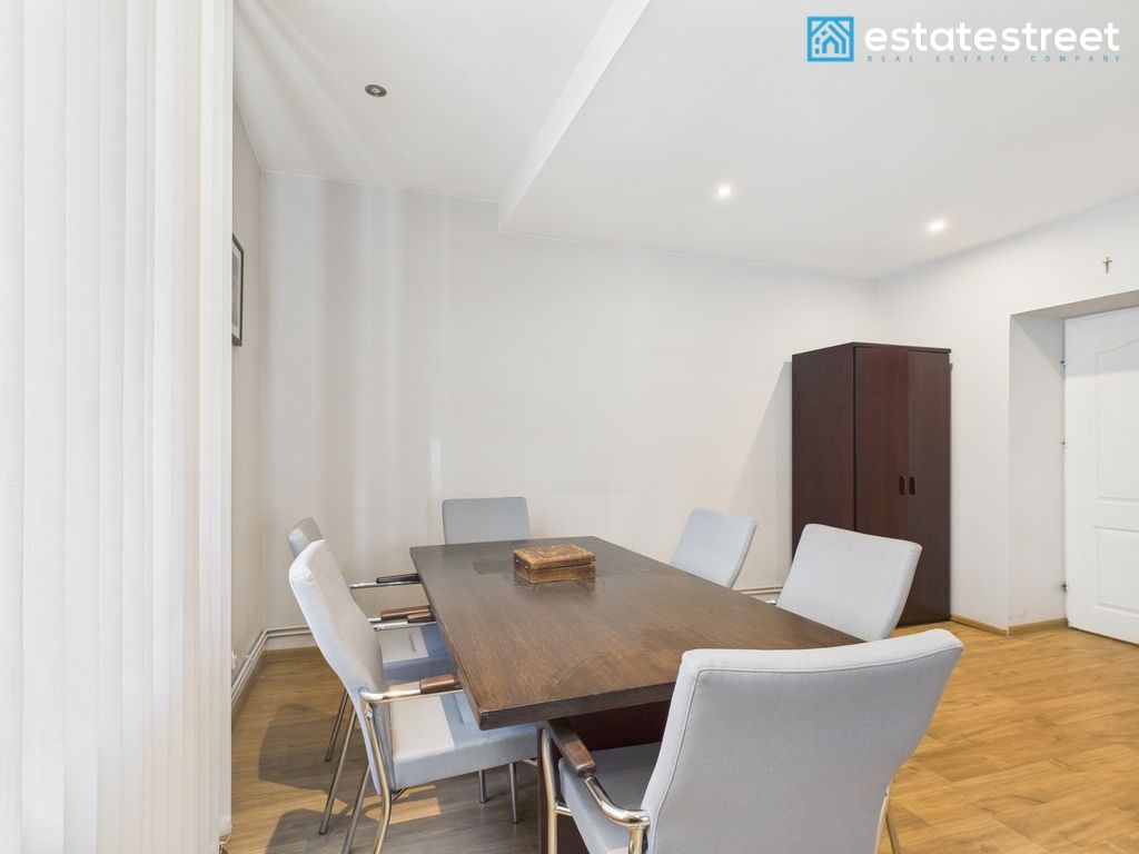 Biuro Kraków Łobzów, ul. Kronikarza Galla. Zdjęcie 4