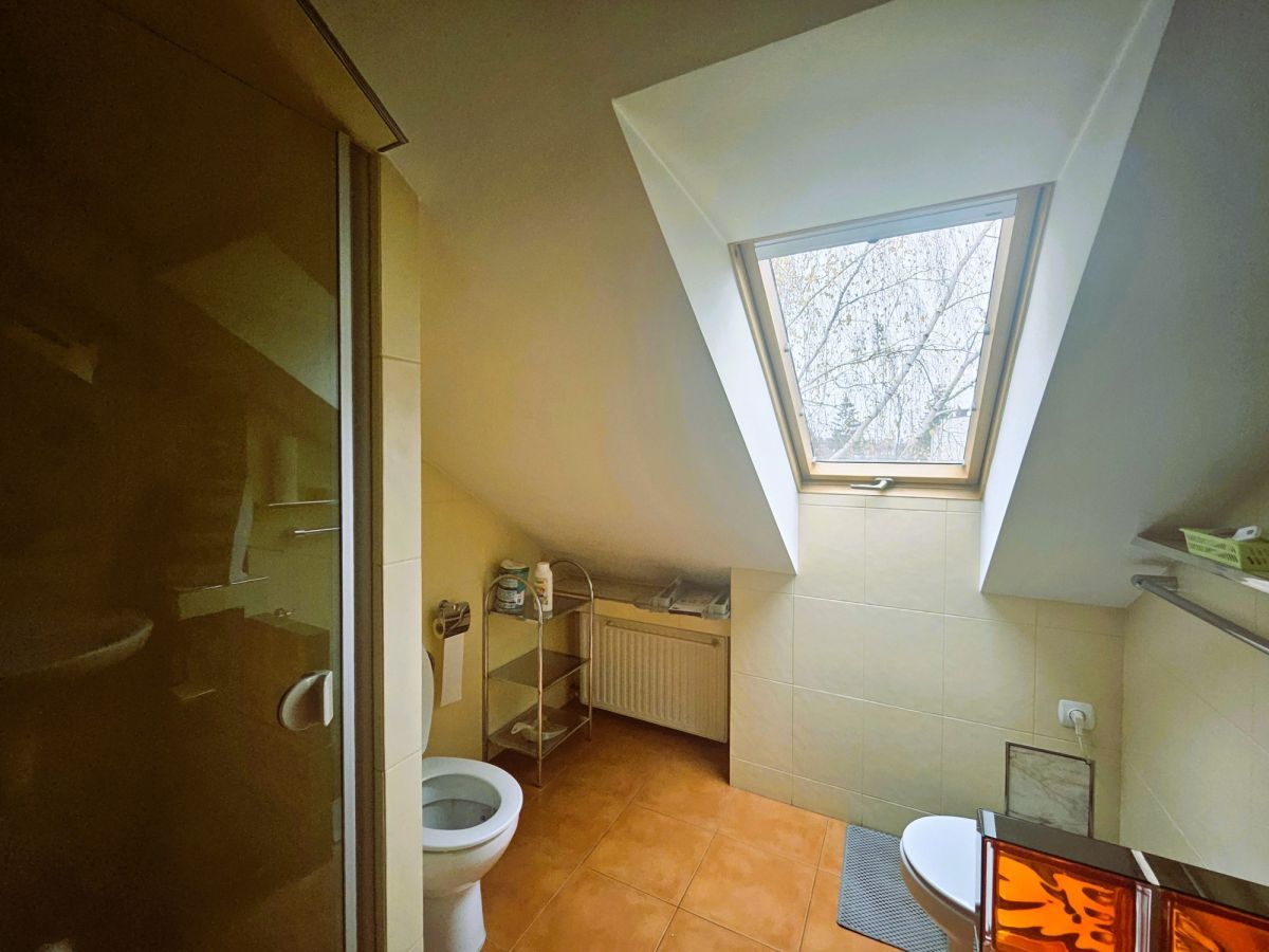 dom wolnostojący, 8 pokoi Łódź Ruda Pabianicka, ul. Przestrzenna. Zdjęcie 5