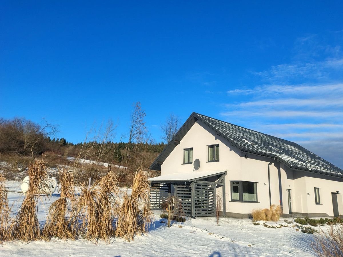 dom wolnostojący, 5 pokoi Iwla