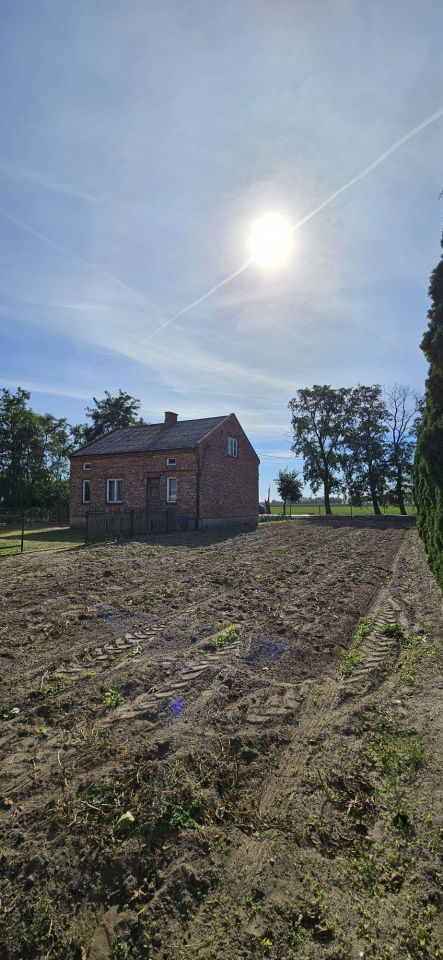 dom wolnostojący, 2 pokoje Leszno. Zdjęcie 2