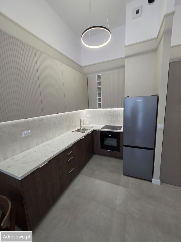 Mieszkanie 2-pokojowe Warszawa Okęcie, ul. Łopuszańska. Zdjęcie 16