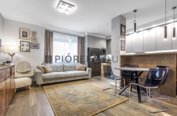 Mieszkanie 3-pokojowe Warszawa Praga-Południe, ul. Dęblińska. Zdjęcie 1