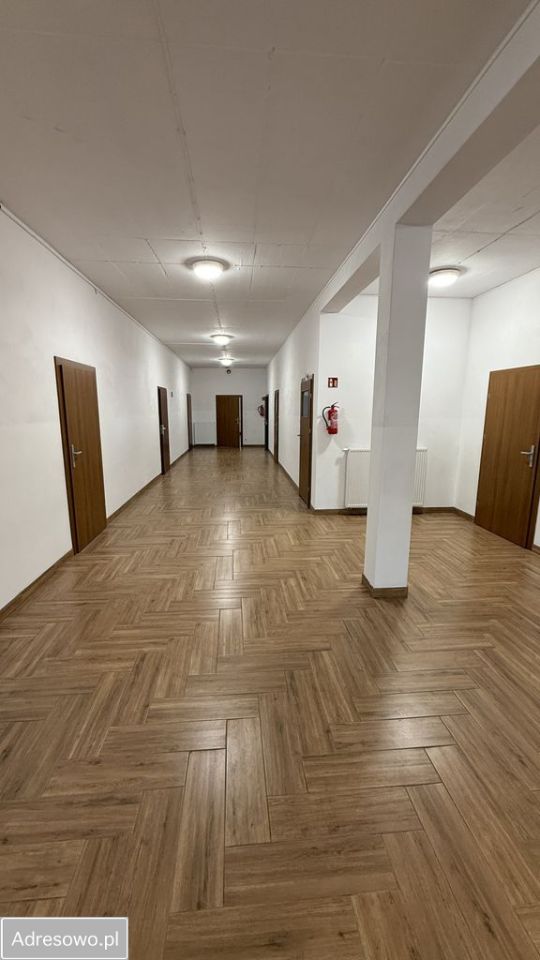 Lokal Kobyłka, ul. ks. Władysława Rosłana. Zdjęcie 12