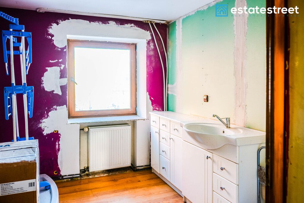 dom wolnostojący, 10 pokoi Piekary Śląskie Centrum, ul. Franciszka Żwirki. Zdjęcie 15