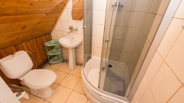 dom wolnostojący, 15 pokoi Krynica Morska, ul. Gdańska. Zdjęcie 6