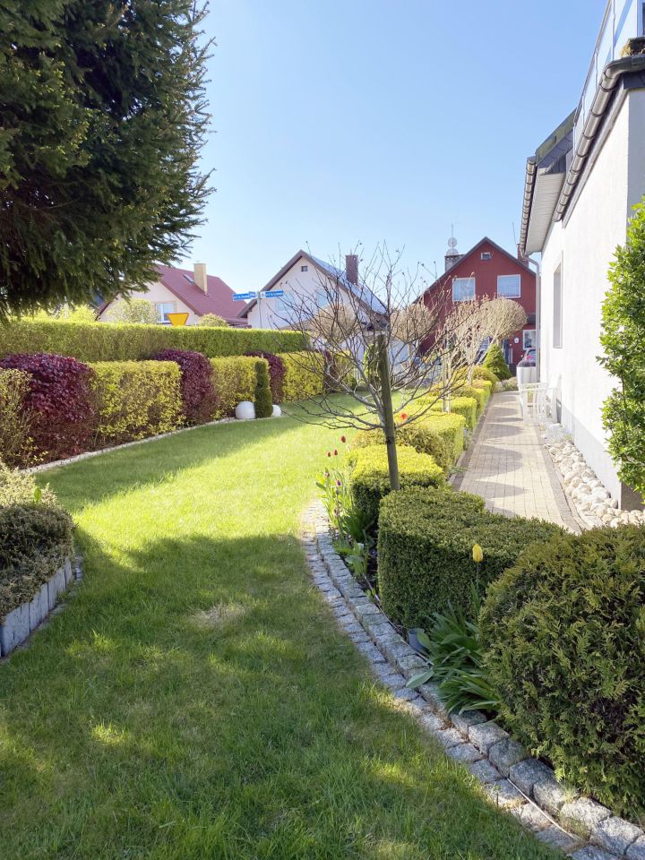 dom szeregowy, 7 pokoi Kołobrzeg Radzikowo, ul. Ewy Szelburg-Zarembiny. Zdjęcie 2