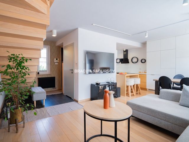 dom wolnostojący, 4 pokoje Kraków Dębniki, ul. Zakrzowiecka. Zdjęcie 32