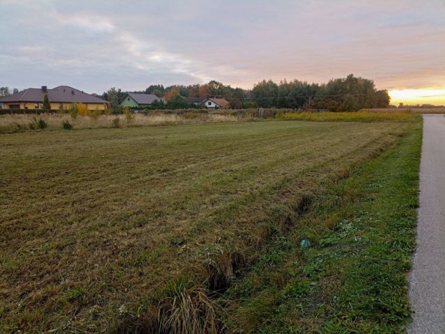 Działka budowlana Kozłów Biskupi, ul. Cicha. Zdjęcie 1