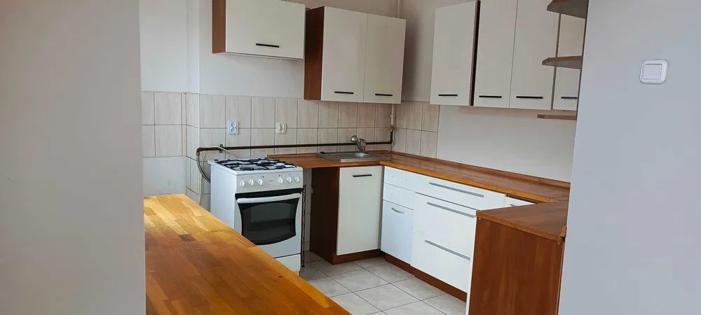 Mieszkanie 3-pokojowe Krosno, ul. Piaskowa. Zdjęcie 1