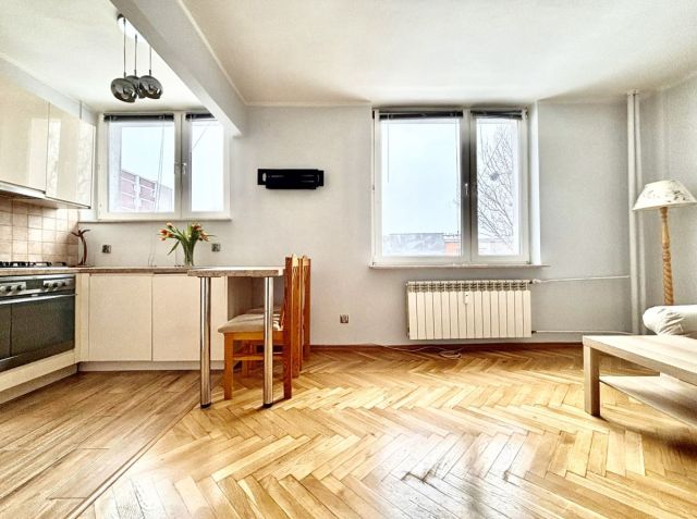 Mieszkanie 2-pokojowe Warszawa Żoliborz, ul. ks. Teofila Boguckiego. Zdjęcie 6