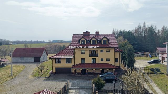 dom wolnostojący, 11 pokoi Sułkowice. Zdjęcie 10
