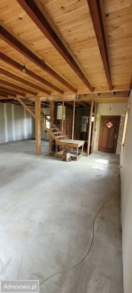 dom wolnostojący, 3 pokoje Jeleśnia. Zdjęcie 17