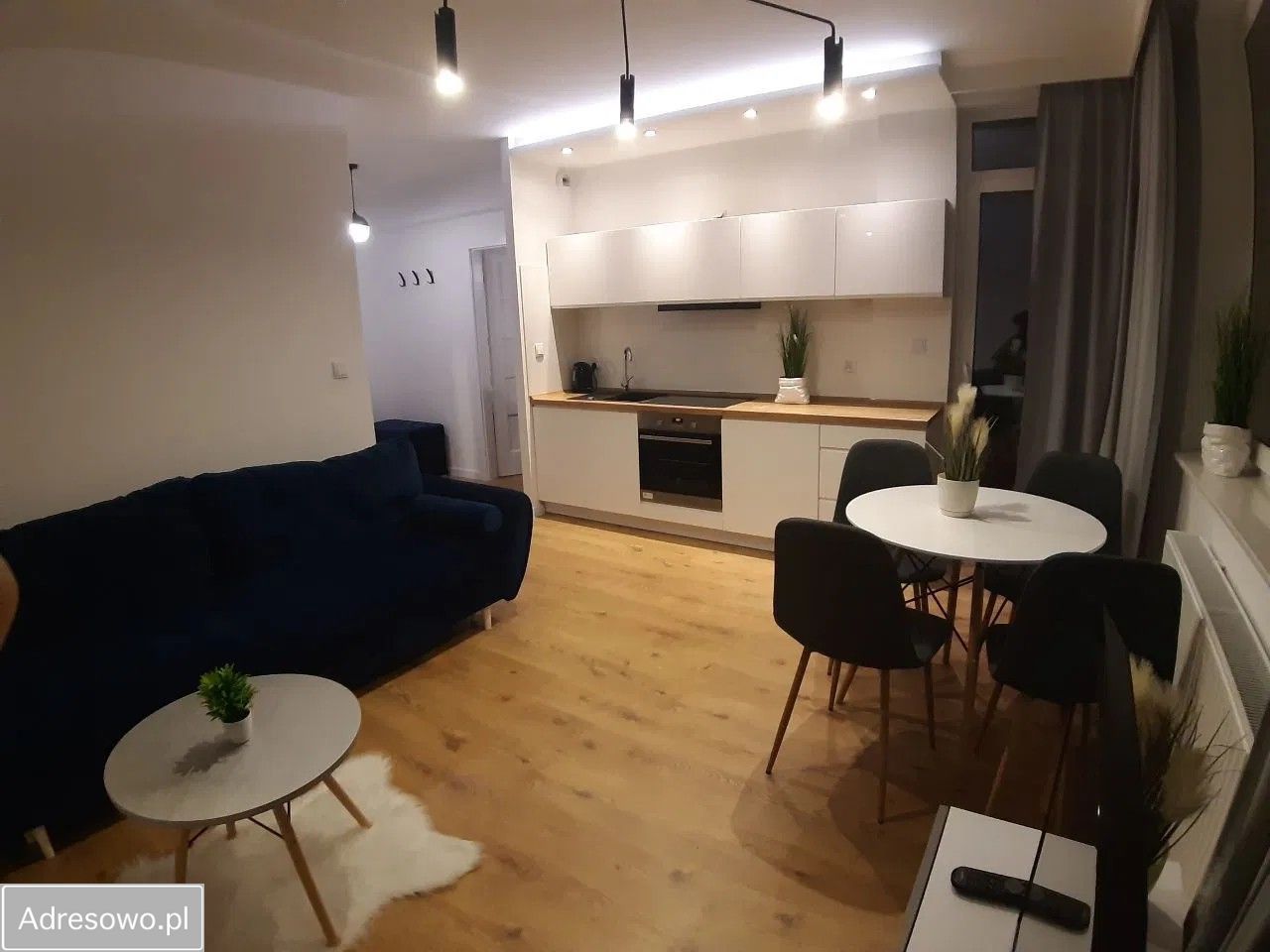 Mieszkanie 2-pokojowe Wrocław Krzyki, ul. Gwiaździsta. Zdjęcie 1