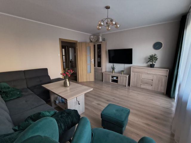 Mieszkanie 3-pokojowe Iława. Zdjęcie 1