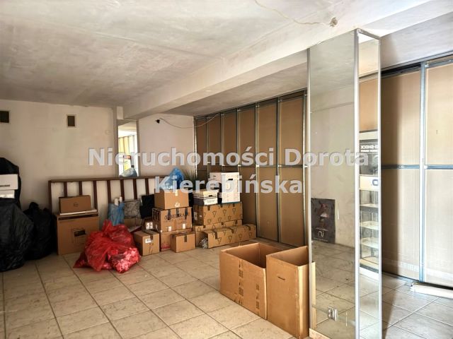 Lokal Tomaszów Mazowiecki, pl. Tadeusza Kościuszki. Zdjęcie 2