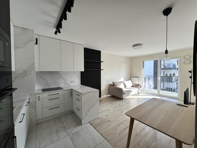 Mieszkanie 3-pokojowe Warszawa Praga-Południe, ul. Drwęcka. Zdjęcie 1