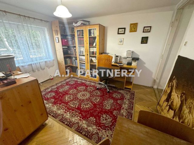 dom, 3 pokoje Wieliczka Centrum, ul. Świętego Sebastiana. Zdjęcie 12