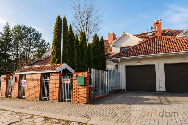 dom szeregowy, 4 pokoje Konstancin-Jeziorna, ul. Ostrołęcka. Zdjęcie 4