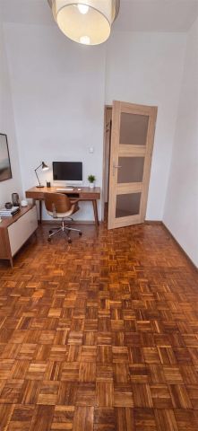 Mieszkanie 3-pokojowe Jelenia Góra Centrum. Zdjęcie 5