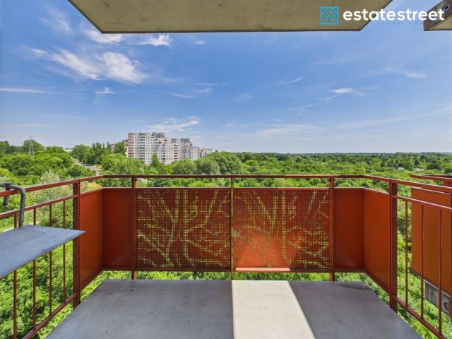 Mieszkanie 3-pokojowe Kraków Czyżyny, ul. bp. Piotra Tomickiego. Zdjęcie 1