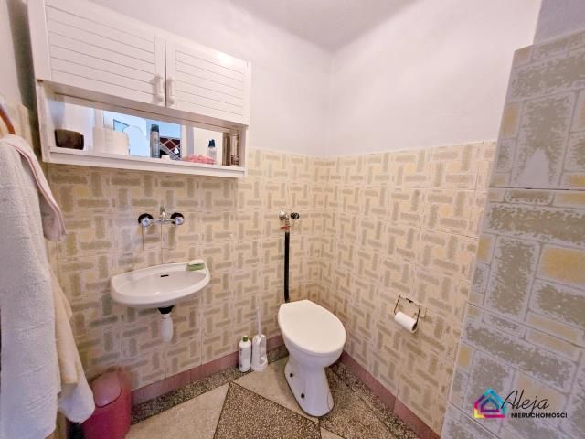 dom wolnostojący, 5 pokoi Częstochowa Grabówka, ul. Kiepury. Zdjęcie 10