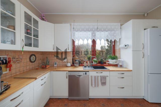 dom wolnostojący, 4 pokoje Ruda. Zdjęcie 9